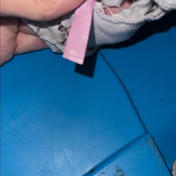 True Religion Cream Camisole Lace Design - Picture 5 of 5